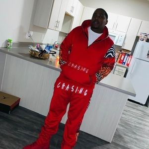 Meet your Posher, Aj